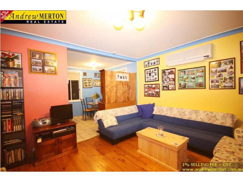 7 Tonga Pl, Lethbridge Park NSW 2770