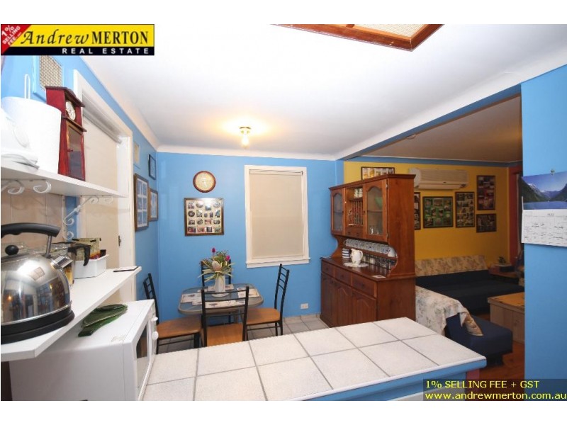 7 Tonga Pl, Lethbridge Park NSW 2770