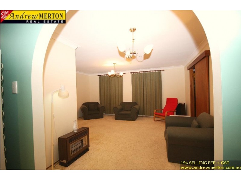 10 Lamerton Street, Oakhurst NSW 2400