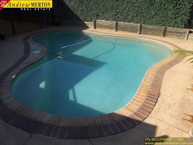 8 Denman Cct, Glenwood NSW 2768