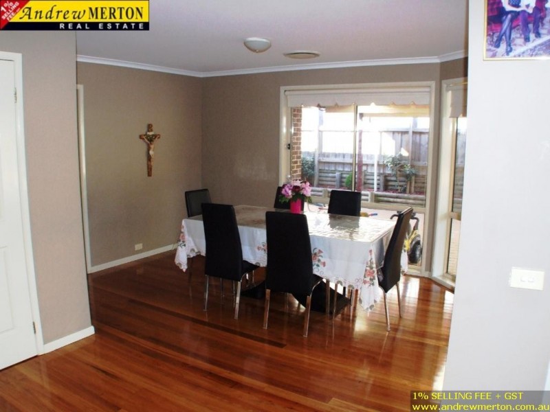 8 Denman Cct, Glenwood NSW 2768