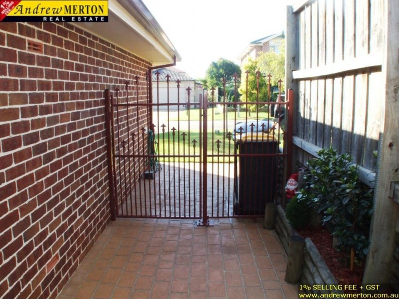 8 Denman Cct, Glenwood NSW 2768