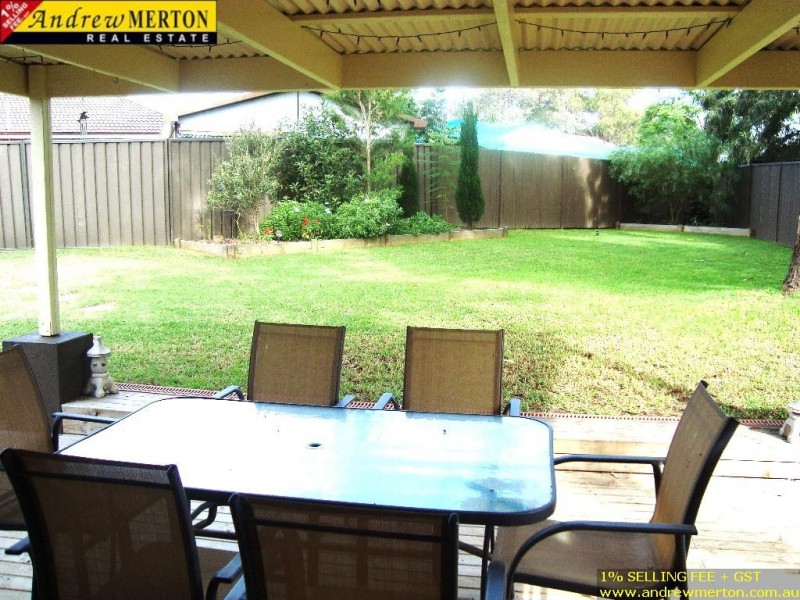 107 Madagascar Dr, Kings Park NSW 2148