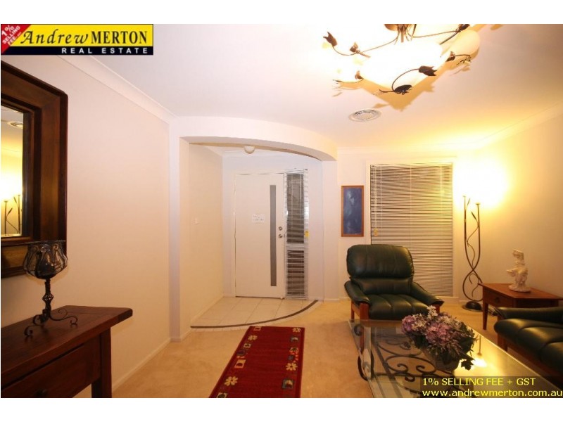 1075 Wilkins Ave, Beaumont Hills NSW 2155