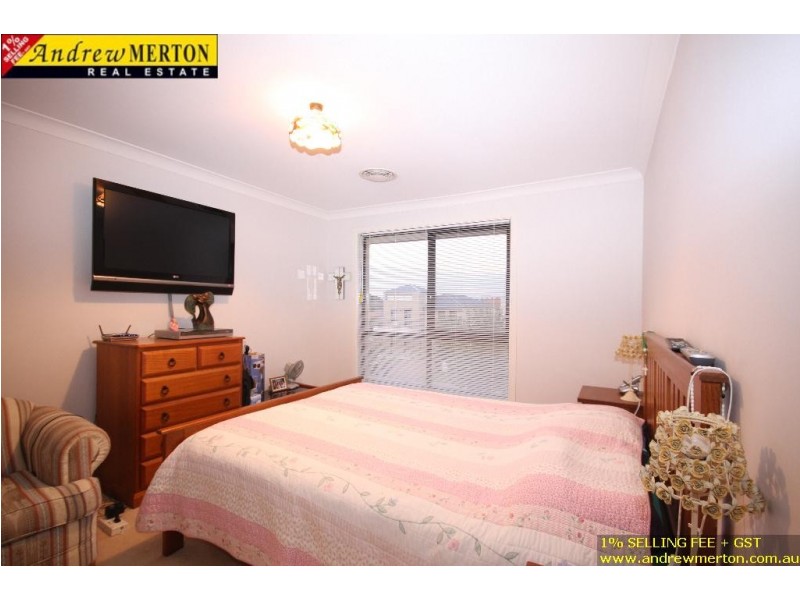 1075 Wilkins Ave, Beaumont Hills NSW 2155