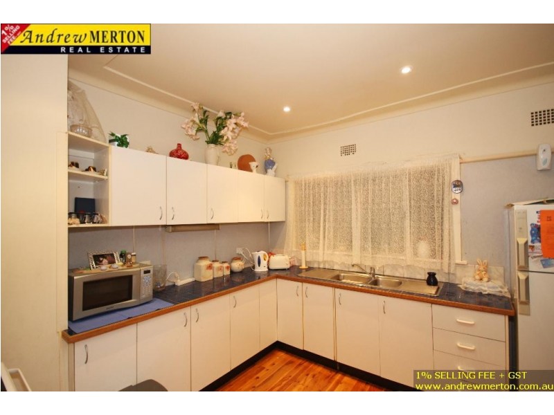 2 Davis Road, Marayong NSW 2148