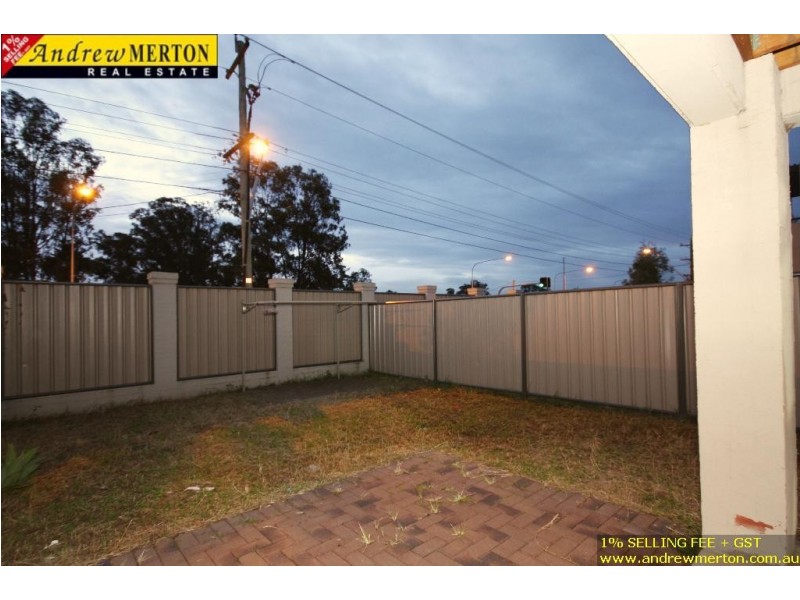 2 Davis Road, Marayong NSW 2148