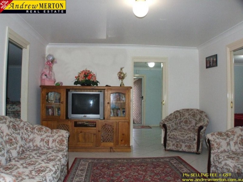 15 Cadman Pl, Woodcroft NSW 2767