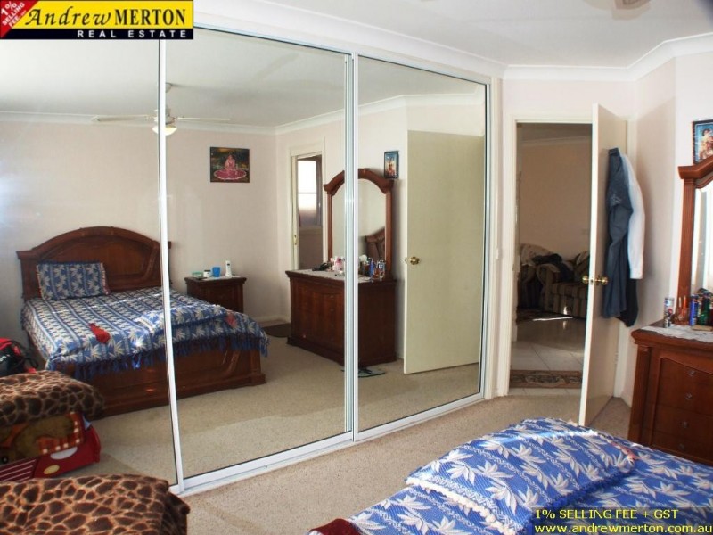 12 Cadman Pl, Woodcroft NSW 2767