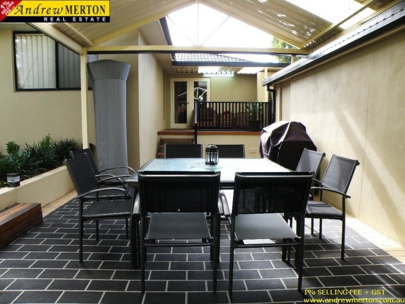 27 Sapphire St, Greystanes NSW 2145