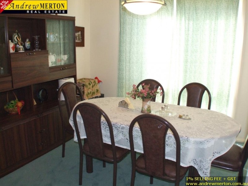 1 Kinchega Crs, Glenwood NSW 2768