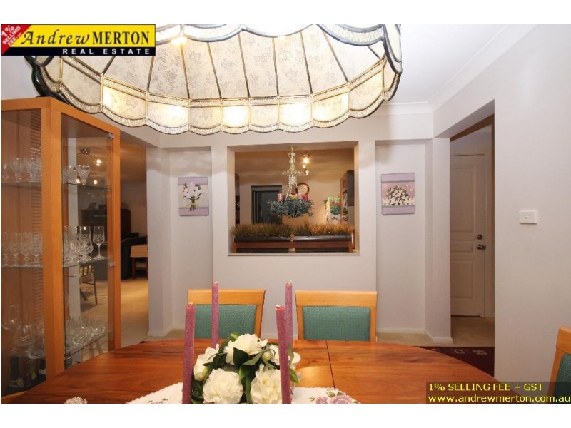 1075 Wilkins Ave, Beaumont Hills NSW 2155