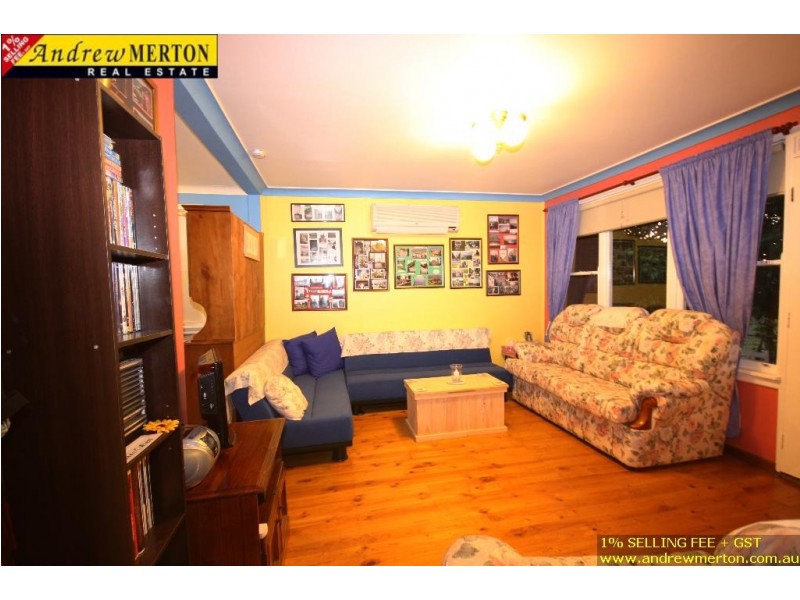 7 Tonga Pl, Lethbridge Park NSW 2770