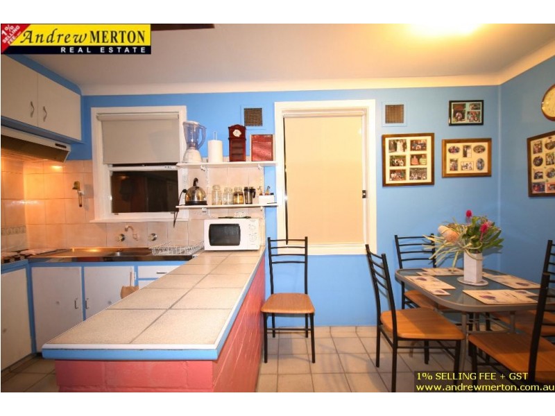 7 Tonga Pl, Lethbridge Park NSW 2770