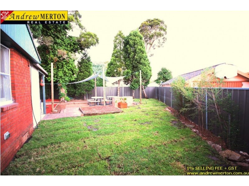 7 Tonga Pl, Lethbridge Park NSW 2770