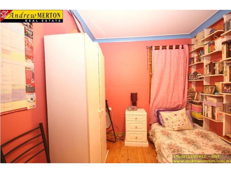 7 Tonga Pl, Lethbridge Park NSW 2770