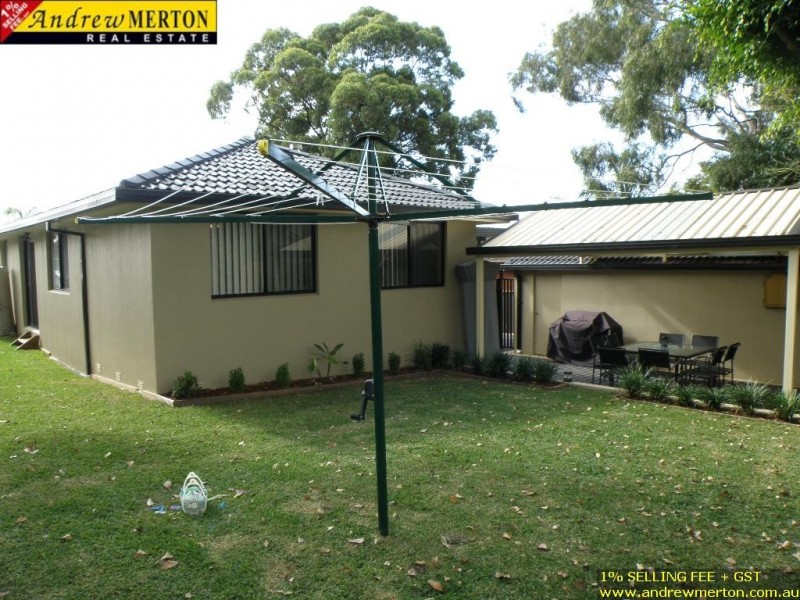 27 Sapphire St, Greystanes NSW 2145