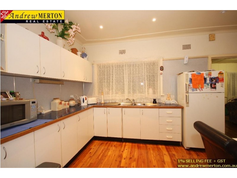 2 Davis Road, Marayong NSW 2148