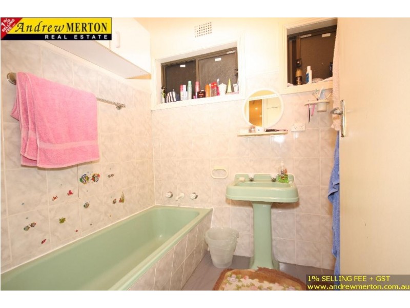 2 Davis Road, Marayong NSW 2148