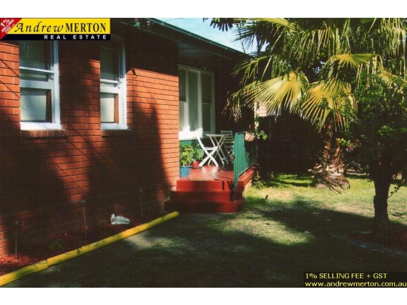 7 Tonga Pl, Lethbridge Park NSW 2770
