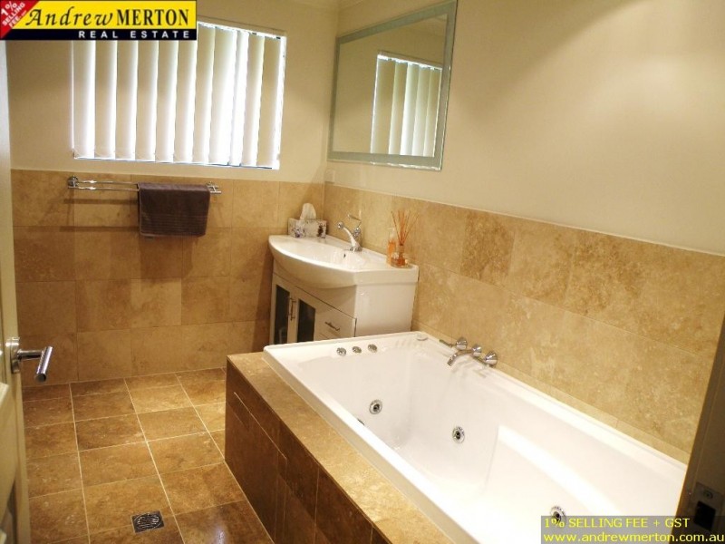 27 Sapphire St, Greystanes NSW 2145