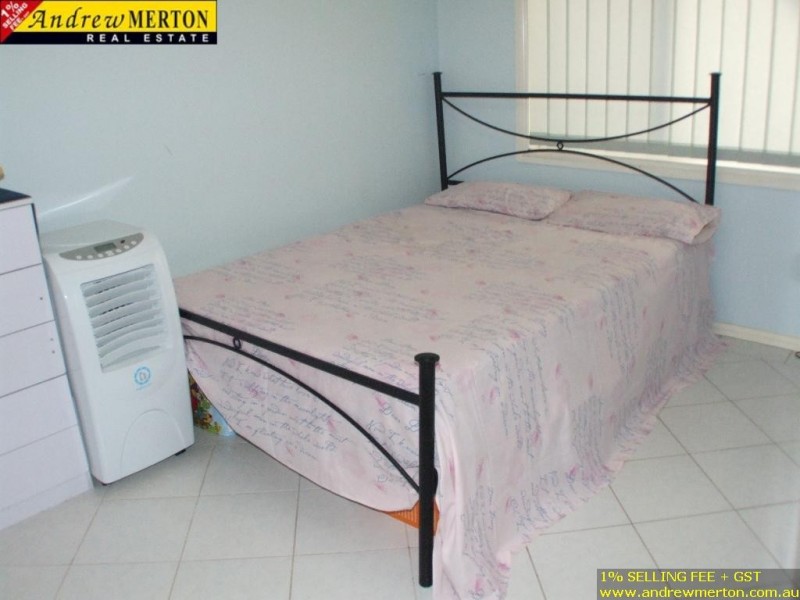 15 Cadman Pl, Woodcroft NSW 2767