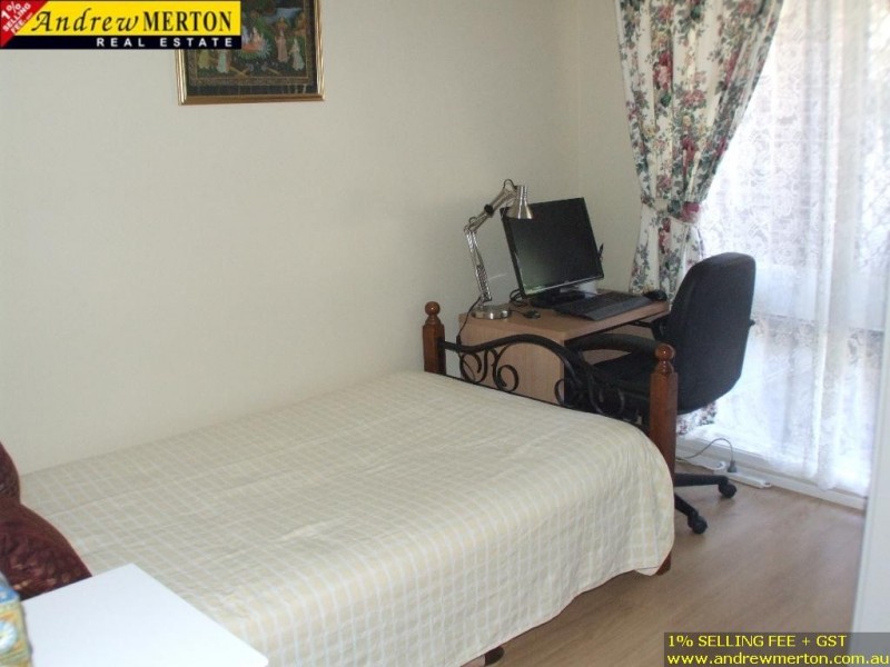 38 Summerfield Ave, Quakers Hill NSW 2763