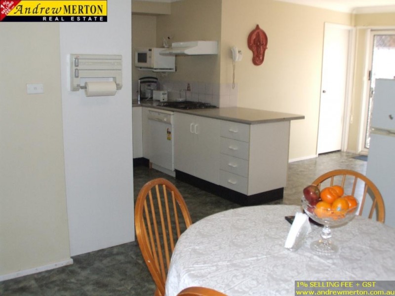 38 Summerfield Ave, Quakers Hill NSW 2763