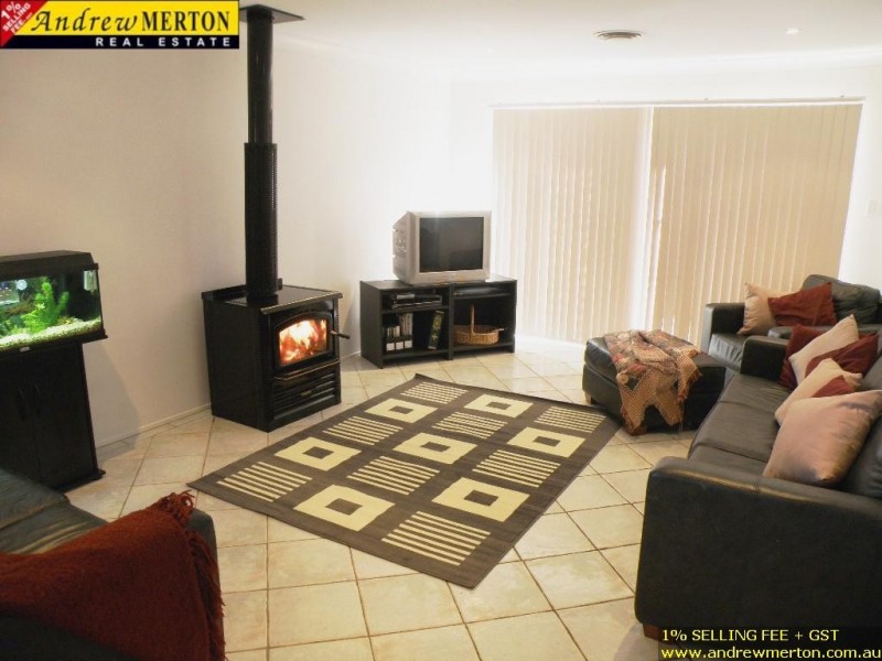 2 Diggins St, Beaumont Hills NSW 2155