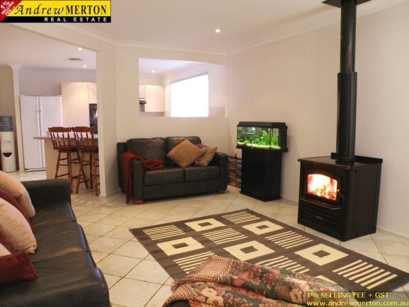 2 Diggins St, Beaumont Hills NSW 2155