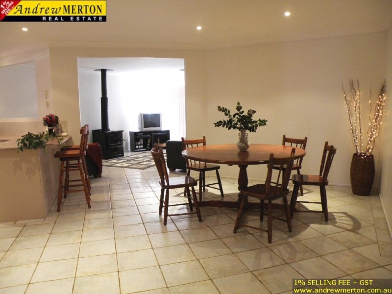 2 Diggins St, Beaumont Hills NSW 2155