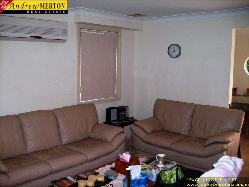 2/50 Pendle Way, Pendle Hill NSW 2145