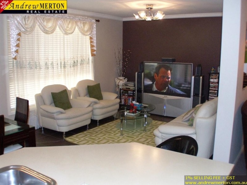 121 Aliberti Dr, Blacktown NSW 2148