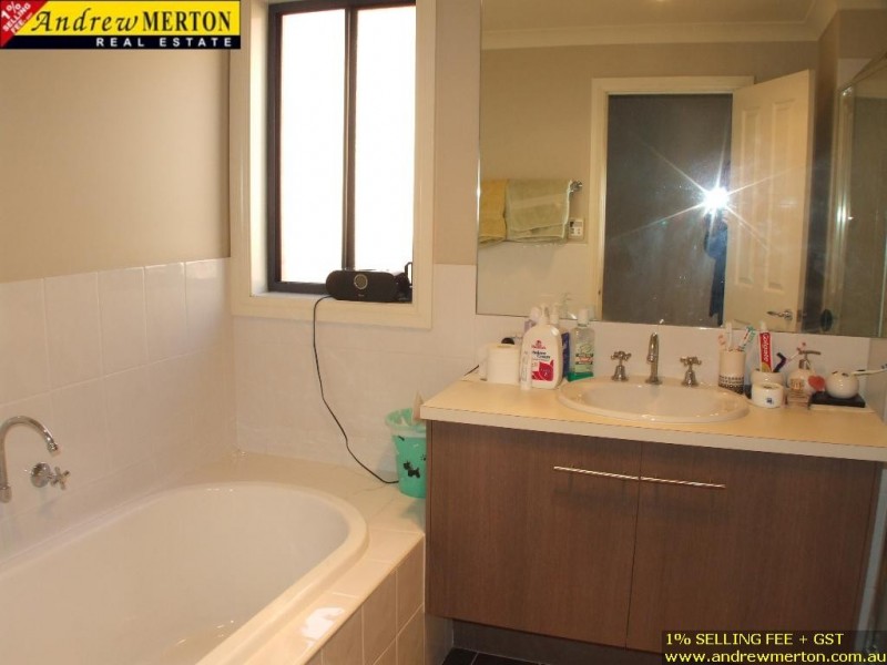 121 Aliberti Dr, Blacktown NSW 2148