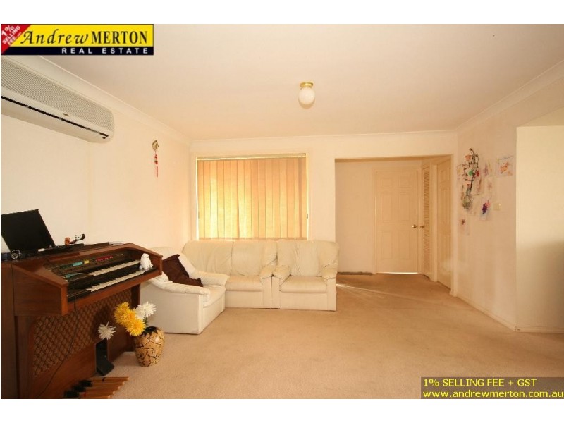 27B Dongola Circuit, Quakers Hill NSW 2763