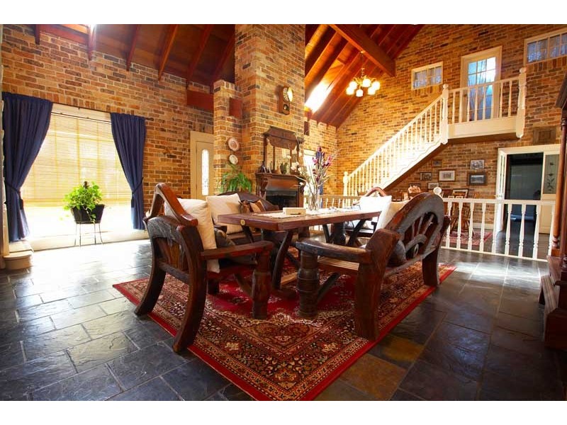 6 Carrington Rd, Bringelly NSW 2556