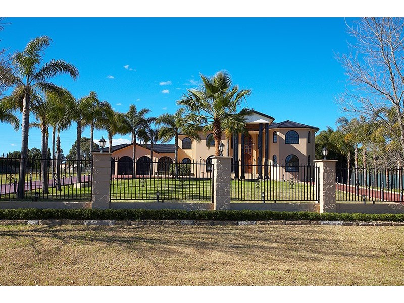 24-29 Centennial Ct, Mount Vernon NSW 2178