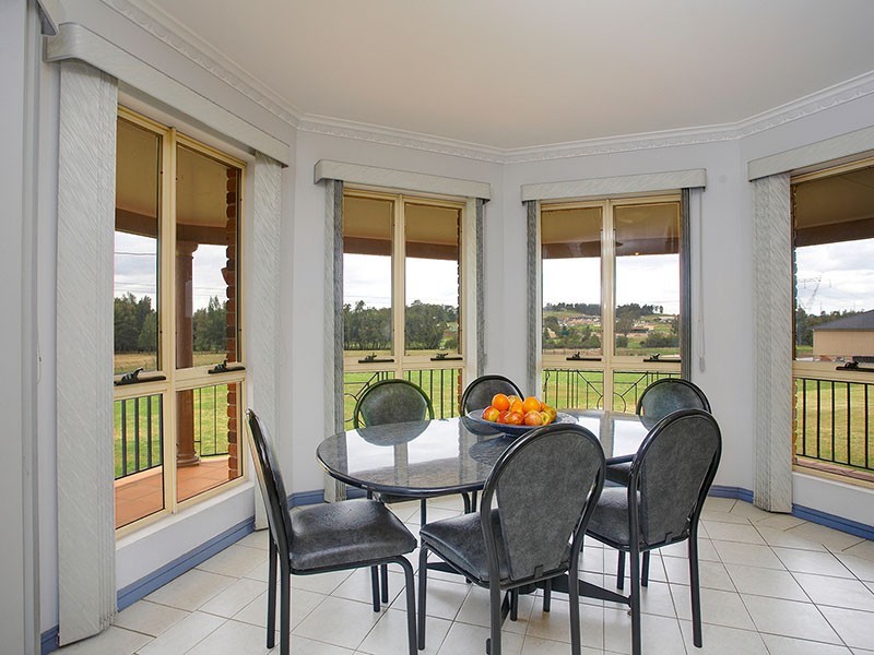 12 The Appian Way, Mount Vernon NSW 2178