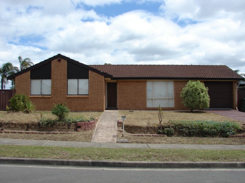 23 Duardo St, Edensor Park NSW 2176