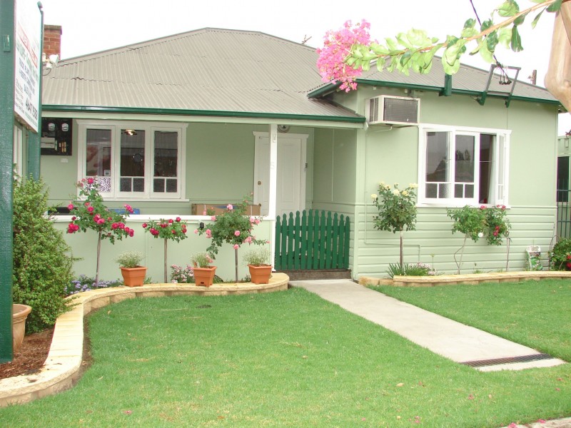 5 Edward St, Camden NSW 2570