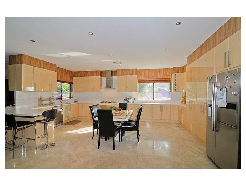 9 Pindari Crescent, South Wentworthville NSW 2145