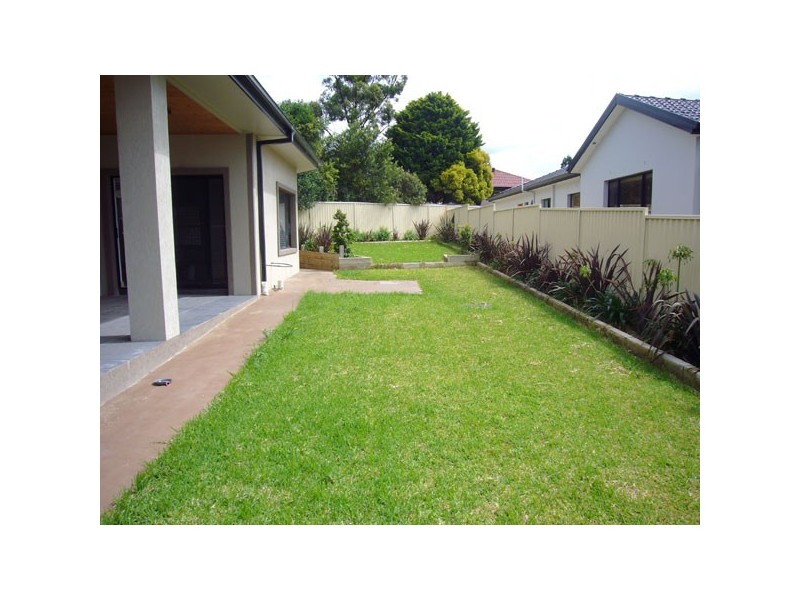 9A Pindari Crescent, South Wentworthville NSW 2145