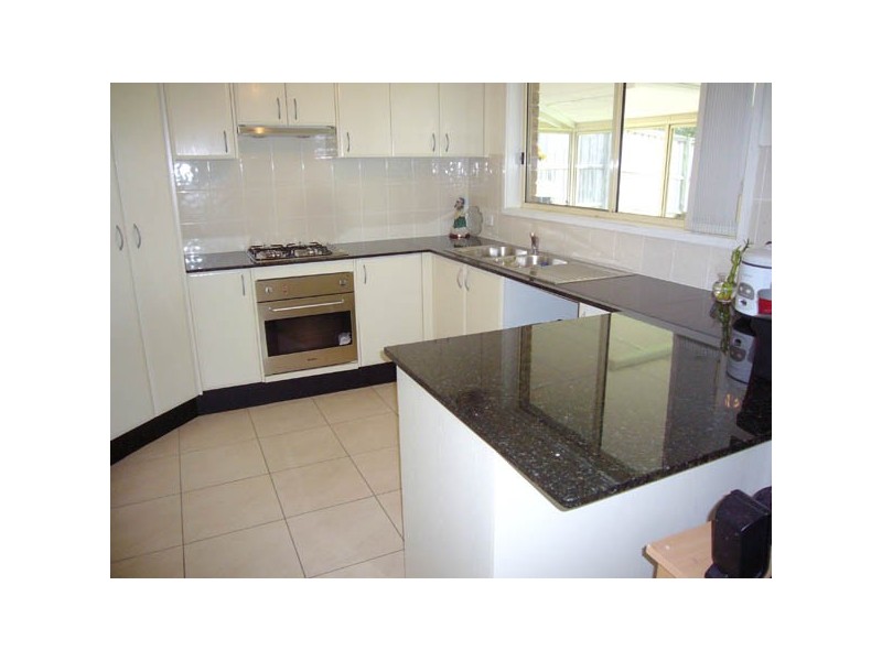 35 Malvern Rd, Glenwood NSW 2768