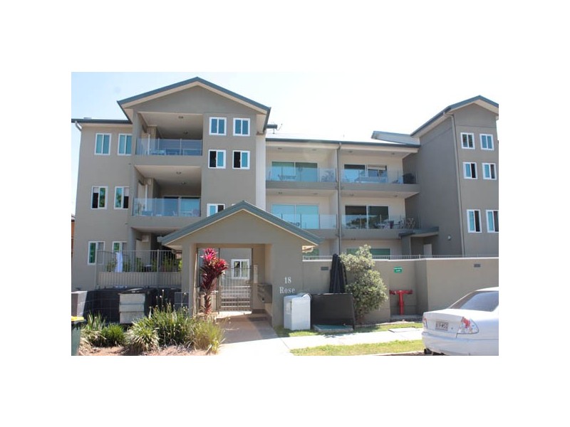 18 Rose St, Southport QLD 4215