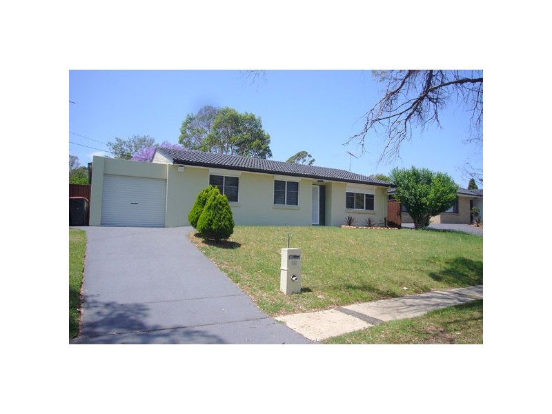 68 Bombala Cr, Quakers Hill NSW 2763