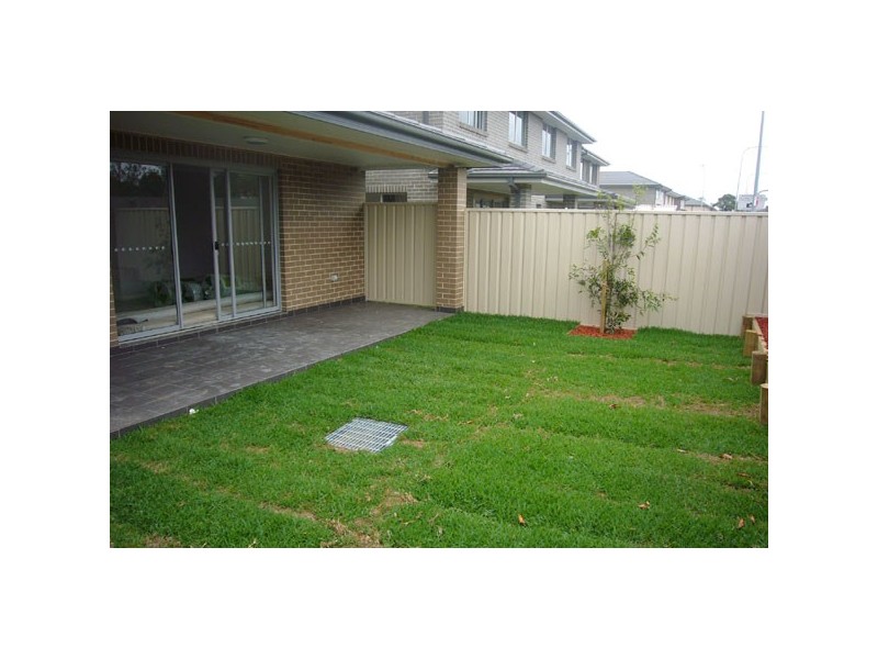 570 Sunnyholt Rd, Stanhope Gardens NSW 2768