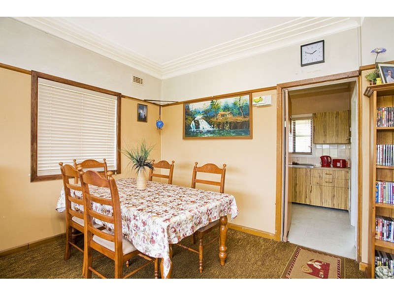 32 BARWON ROAD, Mortdale NSW 2223