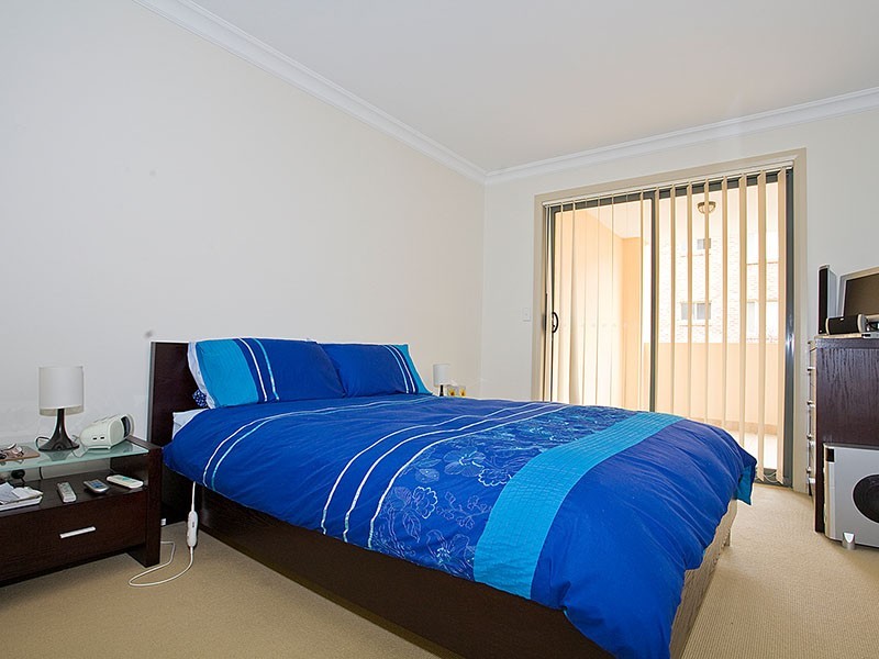 27/52 PRESIDENT AVENUE, Caringbah NSW 2229