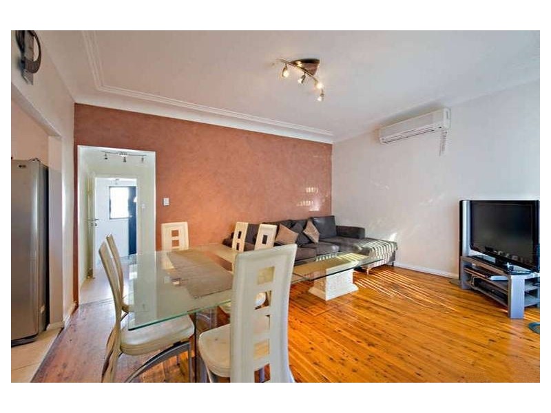 32 Captain Cook Drive, Caringbah NSW 2229