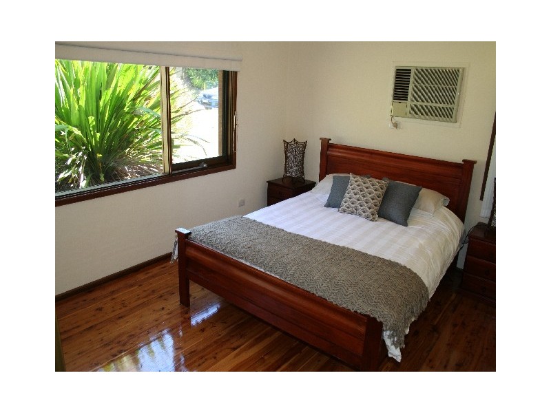 11 Corinth Road, Heathcote NSW 2233